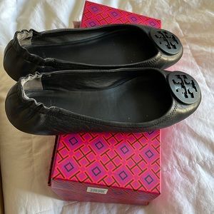 Tory Burch Excellent condition in box w/ Nordstrom receipt